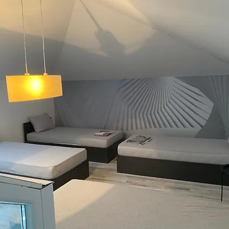 La Familia Villa Bihac